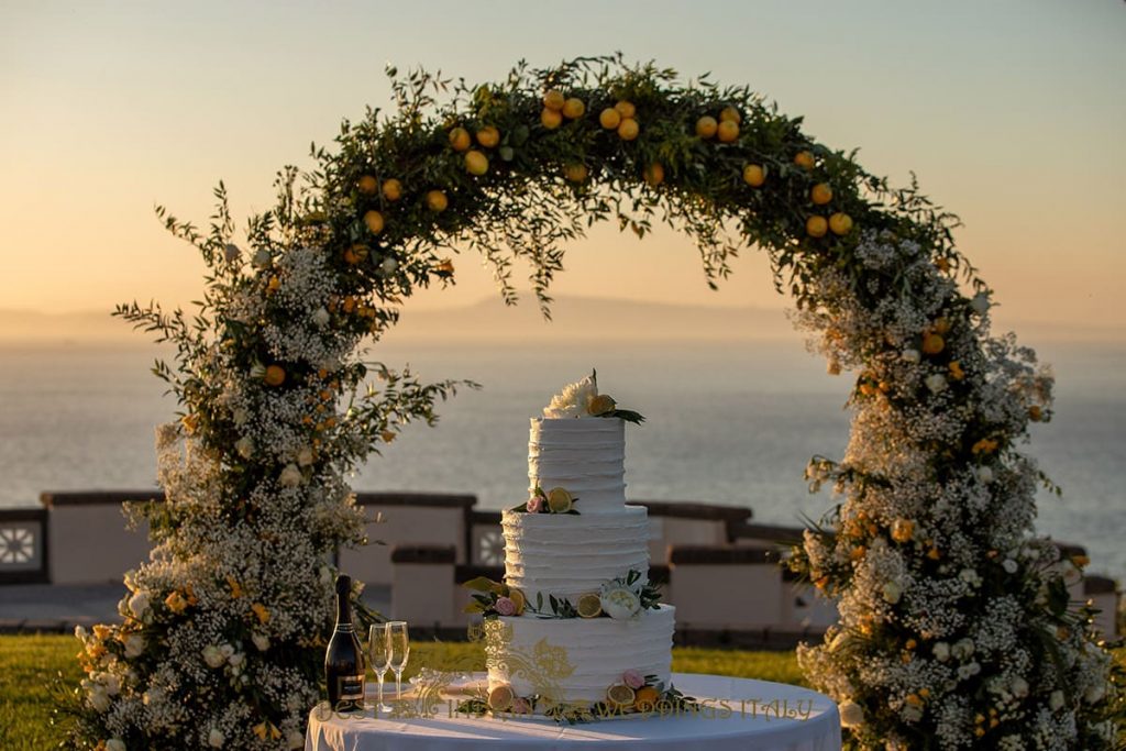 wedding cake setup on the sea in italy 1024x683 - Lemon themed civil wedding and reception on the Amalfi coast