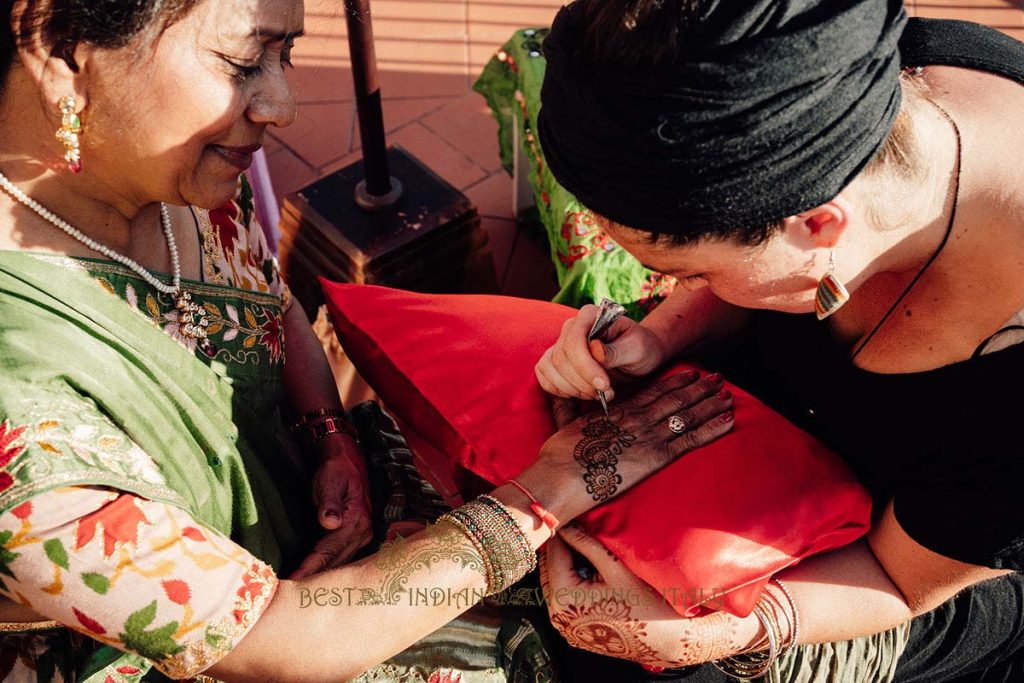 mehndi artist tuscany italy 1024x683 - Gorgeous Hindu wedding celebrations in Tuscany