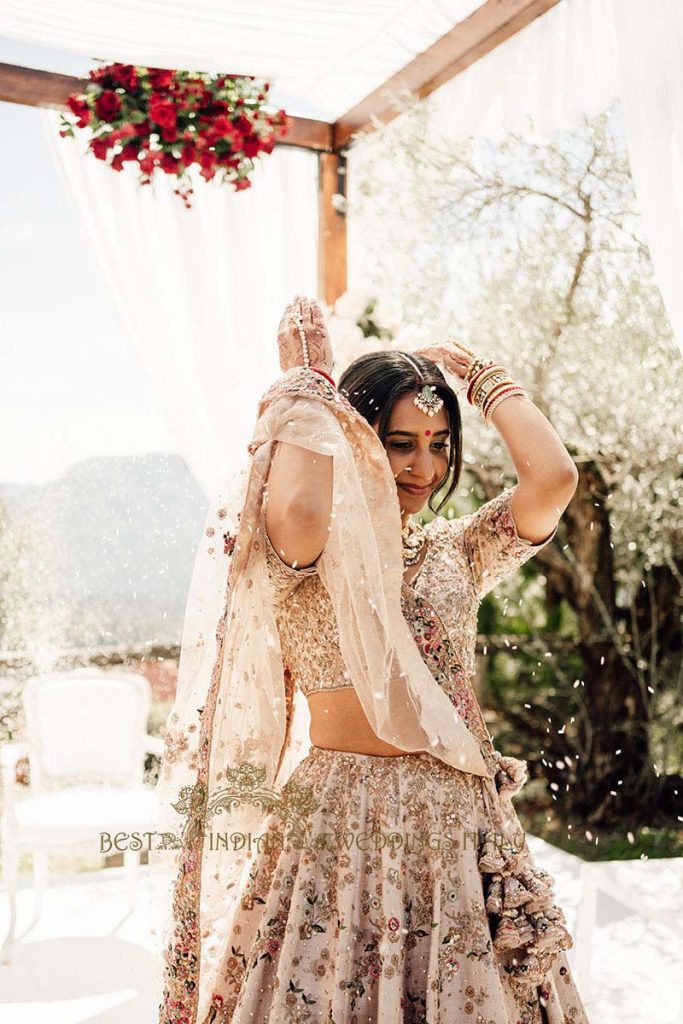 pastel indian bridal lehenga 683x1024 - Gorgeous Hindu wedding celebrations in Tuscany