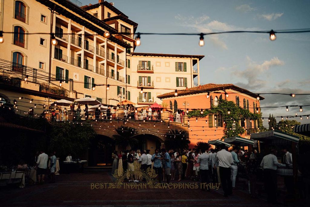 welcome party indian wedding italy 1024x683 - Gorgeous Hindu wedding celebrations in Tuscany