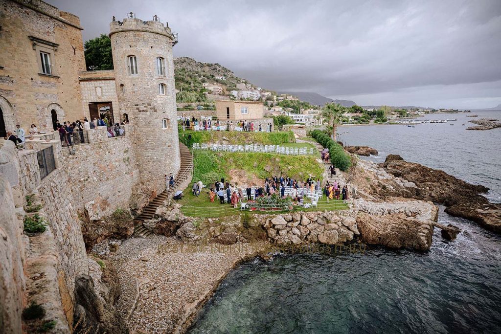 seaview indian wedding castle sicily 1024x683 - A Cross-Cultural Fairytale in Sicily: A South-Indian Wedding Celebration Overlooking the Sea