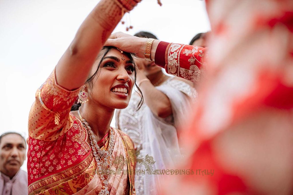 south indian wedding ceremony italy 1024x683 - A Cross-Cultural Fairytale in Sicily: A South-Indian Wedding Celebration Overlooking the Sea