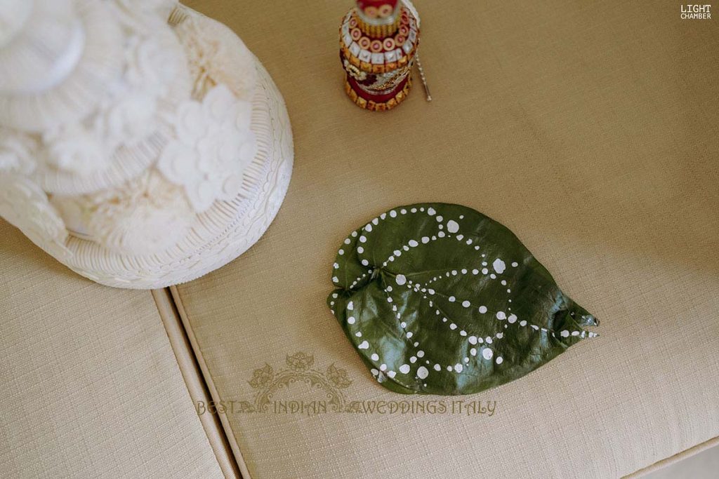 bengali wedding items 1024x683 - Enchanting Indian Wedding in Puglia with A Unique Mandap Design