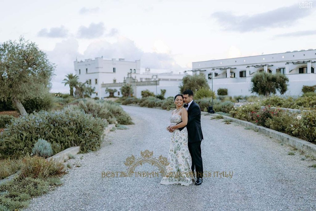 countryside wedding puglia 1024x683 - Enchanting Indian Wedding in Puglia with A Unique Mandap Design