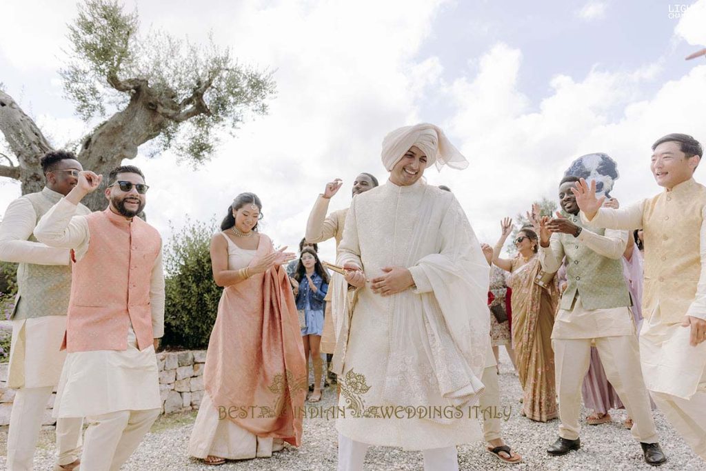 dancing indian baraat italy 1024x683 - Enchanting Indian Wedding in Puglia with A Unique Mandap Design