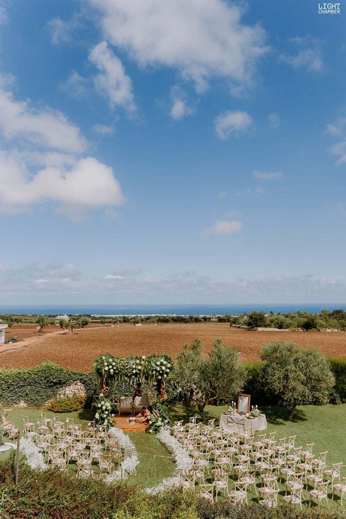 snake shaped wedding aisle 683x1024 - Enchanting Indian Wedding in Puglia with A Unique Mandap Design