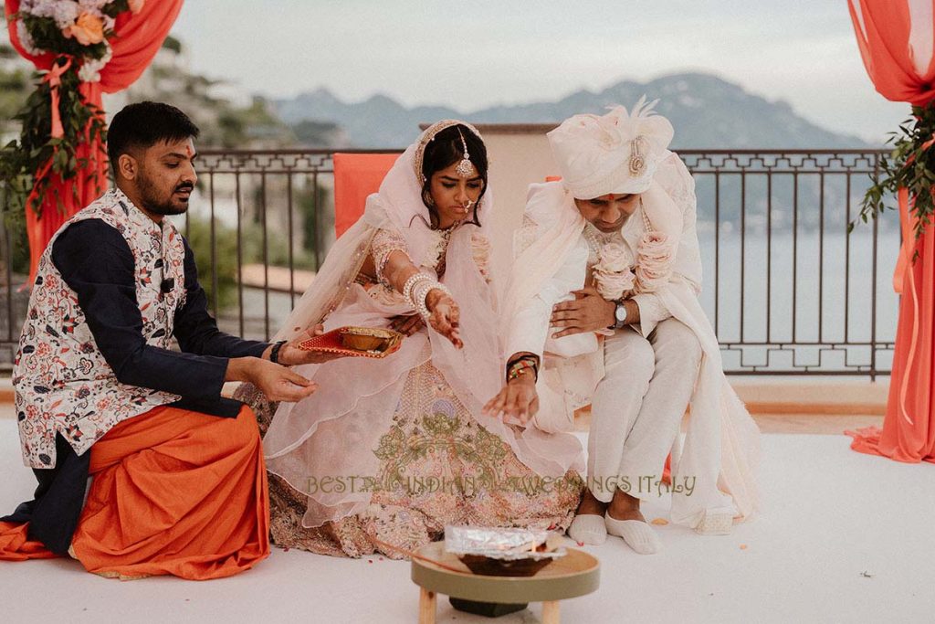 wedding fire ritual 1024x683 - Intimate Micro Wedding on the Amalfi Coast: Pratiksha &amp; Amit's Fairy Tale
